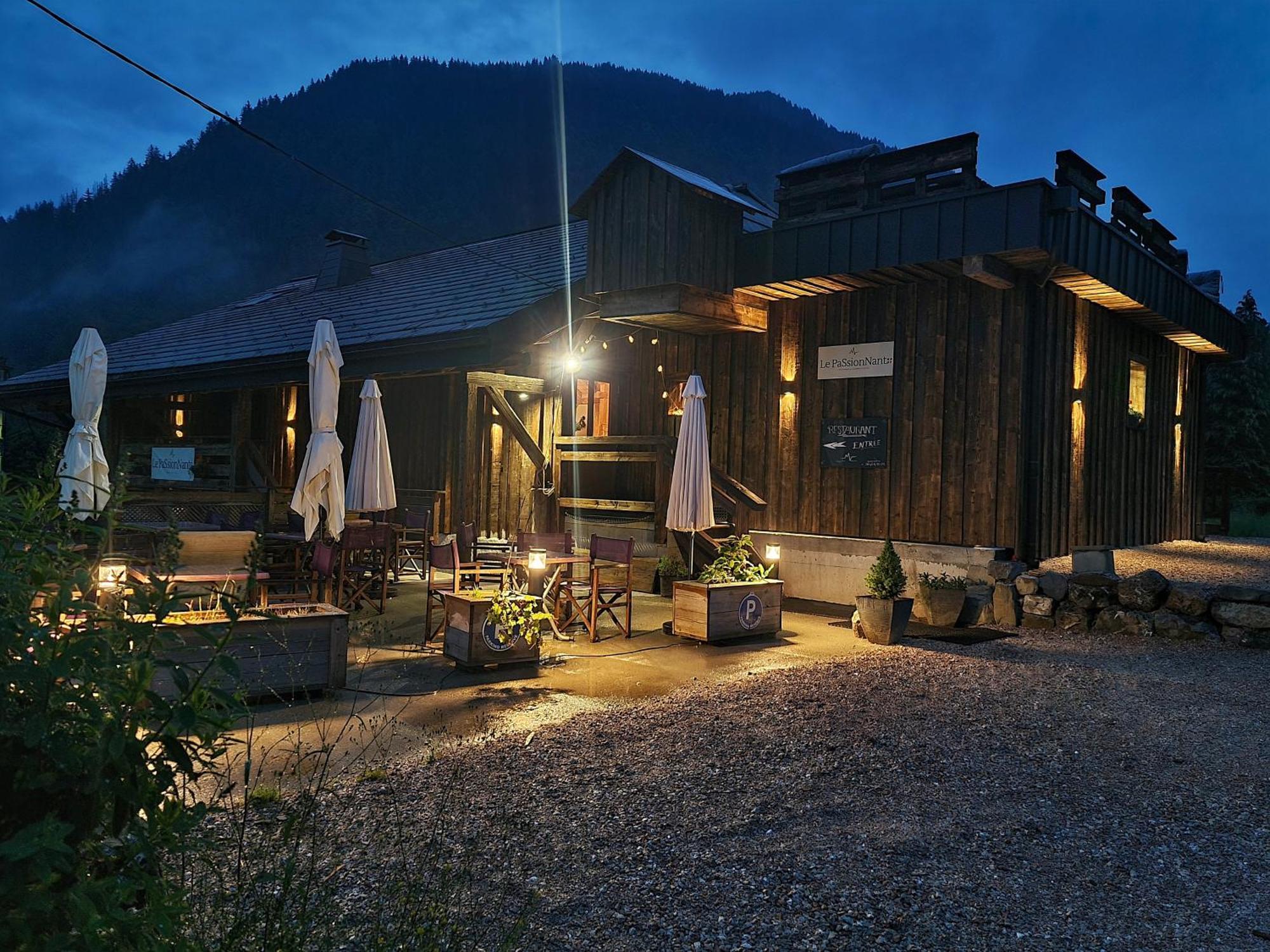 Le Passionnant Hotel Morzine Luaran gambar