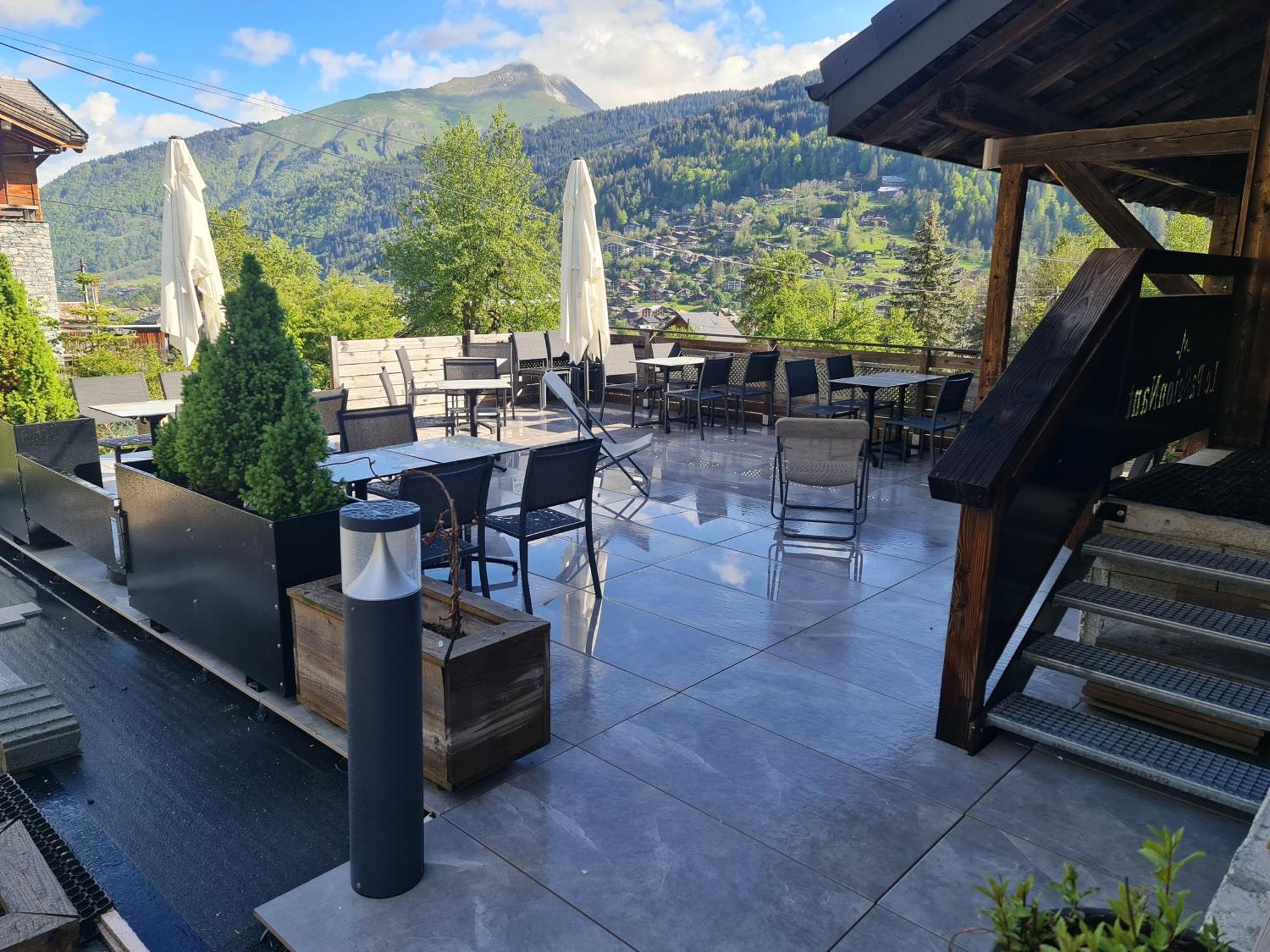 Le Passionnant Hotel Morzine Luaran gambar